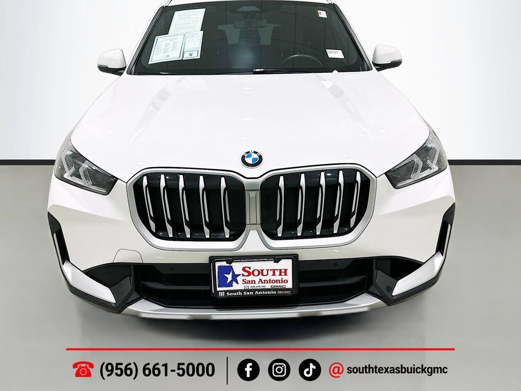 Used 2026 BMW X1 xDrive28i w/ Convenience Package AWD/4WD image 2