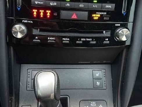 Used 2021 Lexus IS 350 F Sport image 7