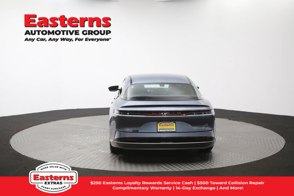 Used 2024 Lucid Air Pure RWD image 37