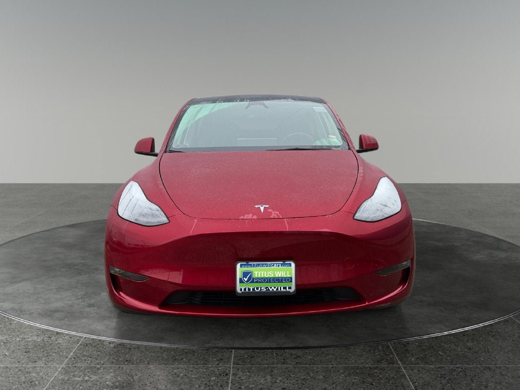 Used 2024 Tesla Model Y Long Range AWD/4WD image 2