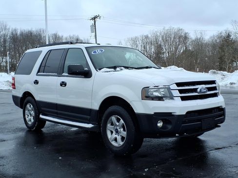 Used 2016 Ford Expedition XL w/ Equipment Group 101A image 3