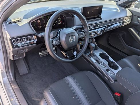 Used 2025 Honda Civic Sport image 10