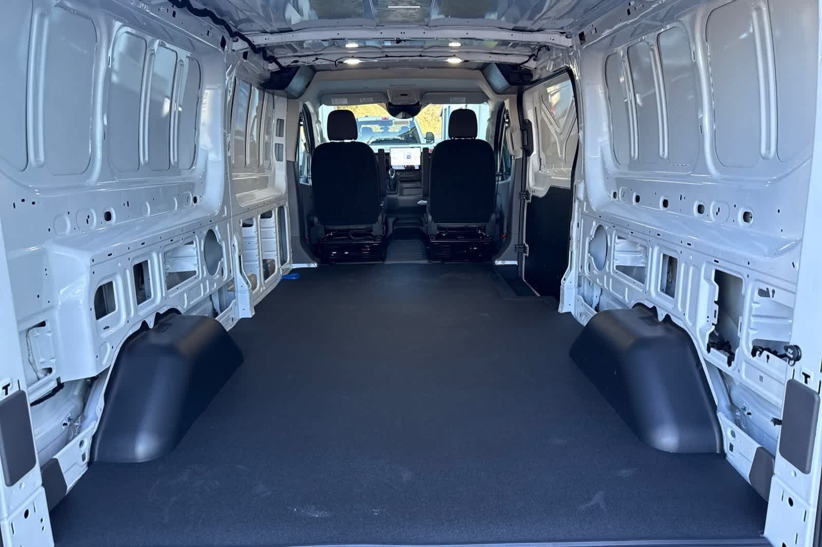 New 2026 Ford Transit 250 Low Roof AWD image 12