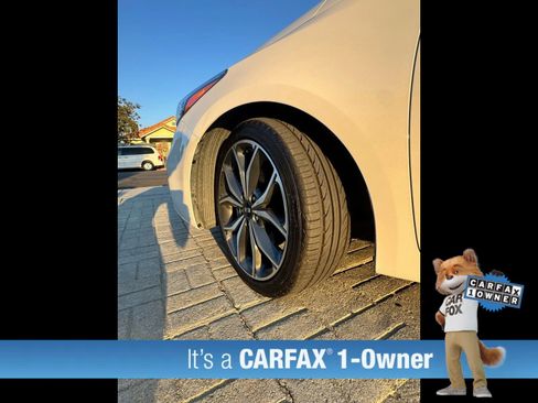 Used 2018 Kia Forte SX image 12