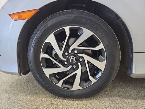 Used 2016 Honda Civic LX image 23