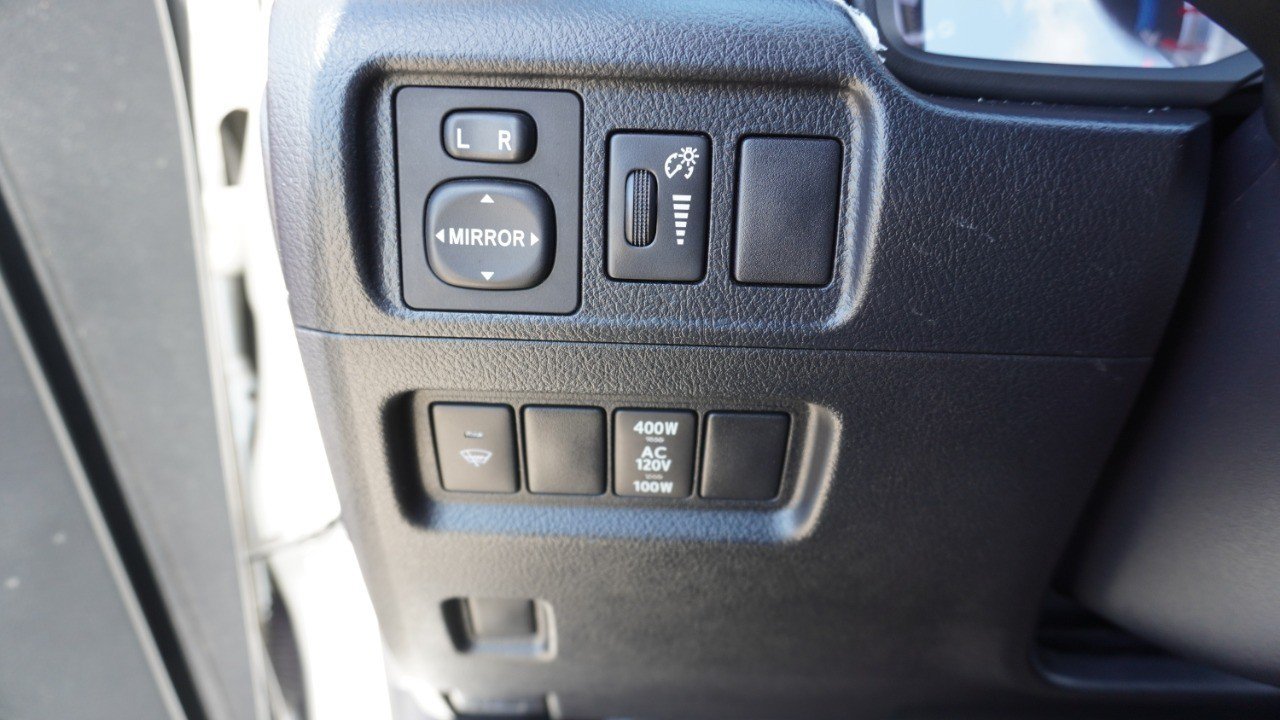 Used 2019 Toyota 4Runner TRD Off-Road Premium AWD/4WD image 22