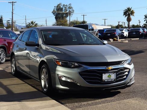 Used 2024 Chevrolet Malibu LT image 14