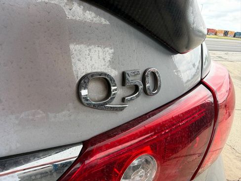 Used 2015 INFINITI Q50 Premium w/ Technology Package RWD image 33