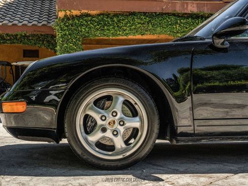 Used 1997 Porsche 911 Carrera 4 AWD/4WD image 4
