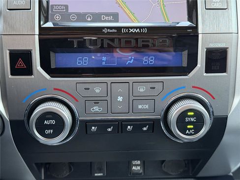Used 2017 Toyota Tundra Platinum AWD/4WD image 9