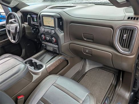 Used 2023 GMC Sierra 3500 Denali w/ Denali Black Diamond Edition image 40