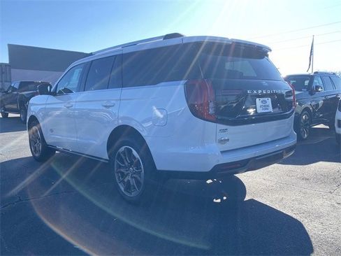 New 2025 Ford Expedition King Ranch image 25