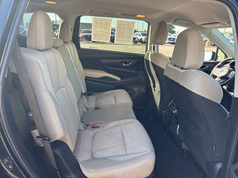 Certified 2023 Subaru Ascent Premium w/ Convenience Package image 11