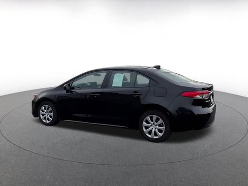 Used 2023 Toyota Corolla LE image 10