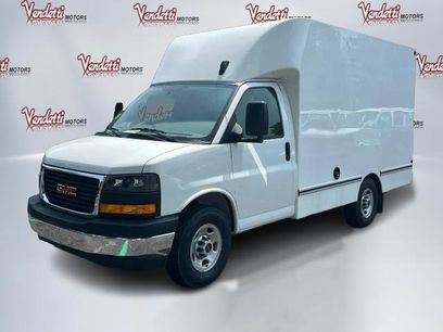 New 2025 GMC Savana 3500 w/ Power Convenience Package