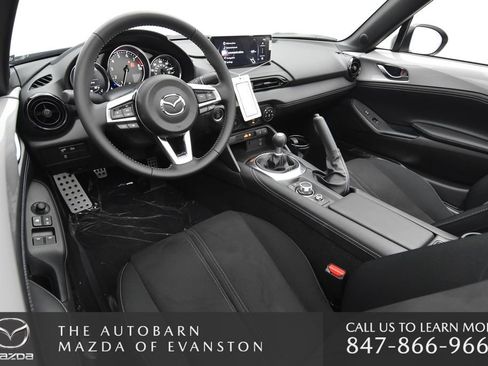New 2025 MAZDA MX-5 Miata Club w/ Interior Package image 30