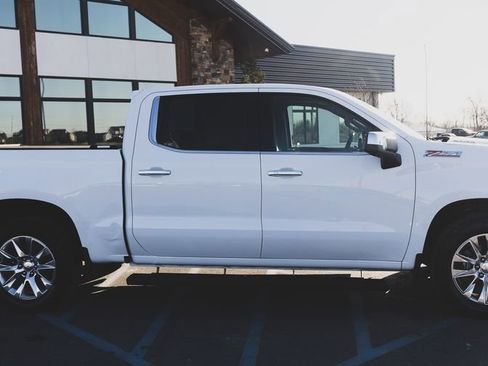 Used 2021 Chevrolet Silverado 1500 LTZ w/ LTZ Premium Package image 26