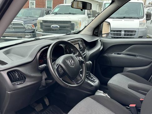 Used 2017 RAM ProMaster City Tradesman w/ Rear Back-up Camera Group image 9