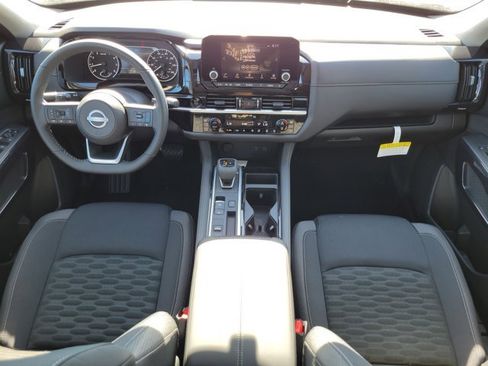 New 2025 Nissan Pathfinder SV w/ SV Premium Package image 20