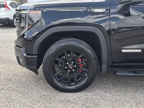 Used 2024 GMC Sierra 1500 Elevation RWD image 9