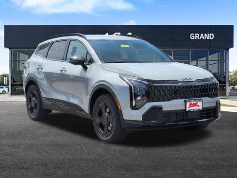 New 2026 Kia Sportage X-Line AWD/4WD image 2