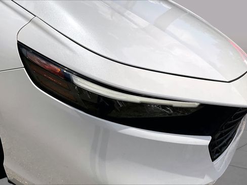 Used 2023 Honda Accord LX image 28