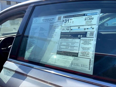 New 2025 Nissan Altima 2.5 SR w/ SR Premium Package image 24