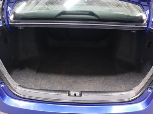 Used 2019 Honda Accord Sport image 12