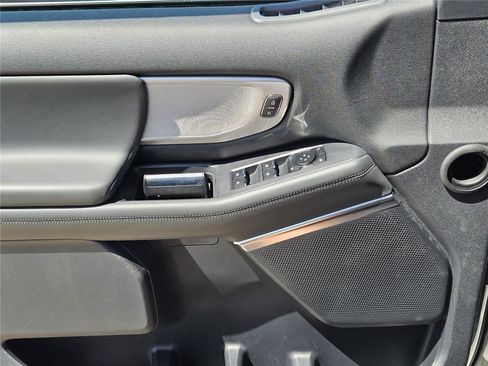 New 2026 Ford Expedition Active RWD image 18