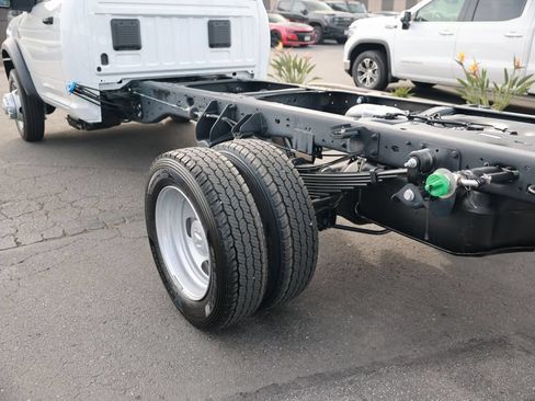 New 2026 RAM 5500 Tradesman w/ Chrome Appearance Group RWD image 9