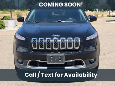 Used 2018 Jeep Cherokee Limited w/ Technology Group AWD/4WD image 2