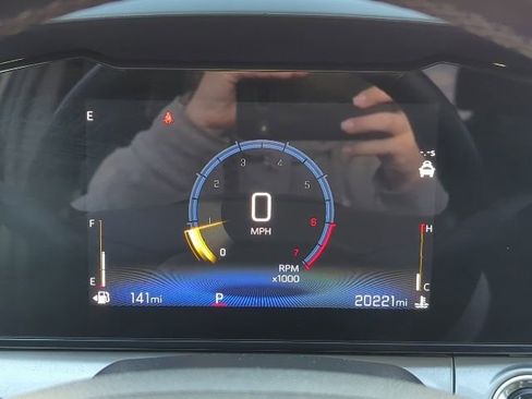 Certified 2024 Chevrolet Trax LT w/ Driver Confidence Package image 10