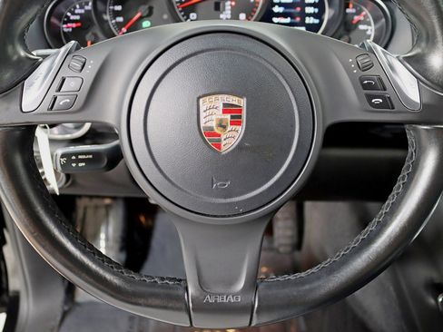 Used 2014 Porsche Cayenne Platinum Edition image 15