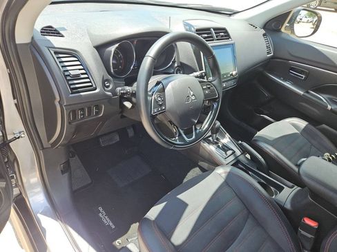 Used 2025 Mitsubishi Outlander Sport SE AWD/4WD image 15