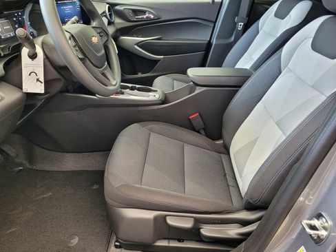 New 2026 Chevrolet Trax LS FWD image 9