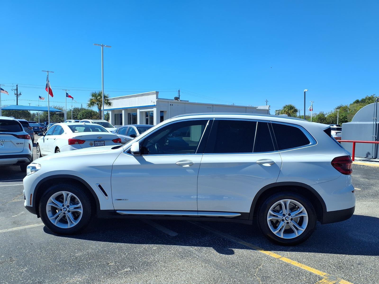 Used 2018 BMW X3 xDrive30i AWD/4WD image 24