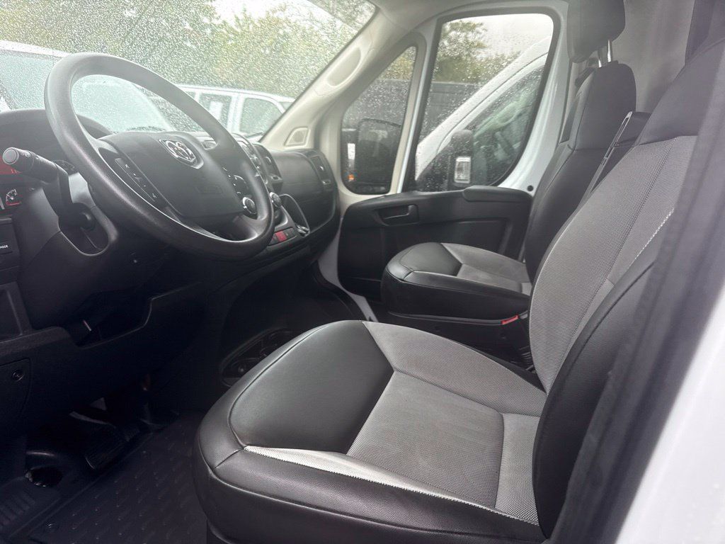 Used 2021 RAM ProMaster 1500 w/ Interior LED Lighting Group FWD image 3