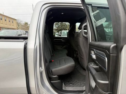 Certified 2025 RAM 1500 Big Horn image 28