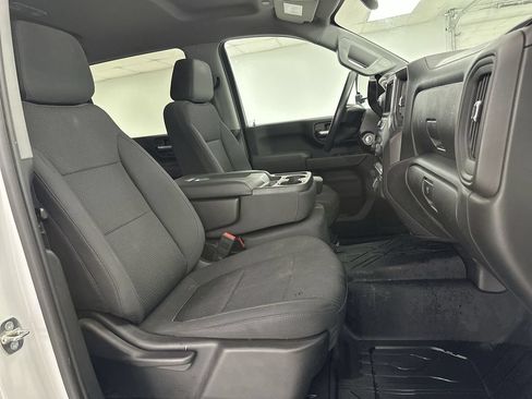 Used 2020 Chevrolet Silverado 2500 Custom w/ Custom Value Package AWD/4WD image 17