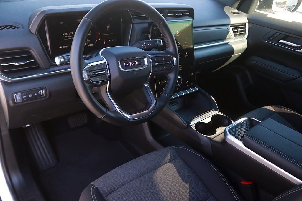 Used 2026 GMC Terrain Elevation FWD image 13