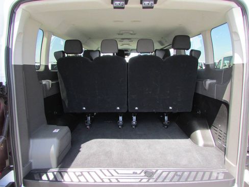 Used 2025 Ford Transit 350 XLT RWD image 33