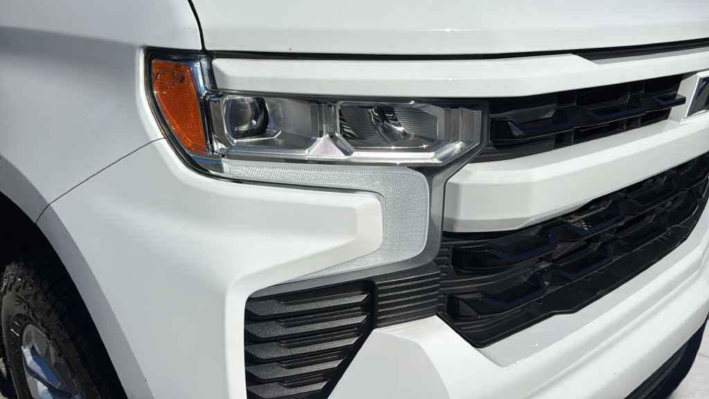 Certified 2023 Chevrolet Silverado 1500 RST AWD/4WD image 26