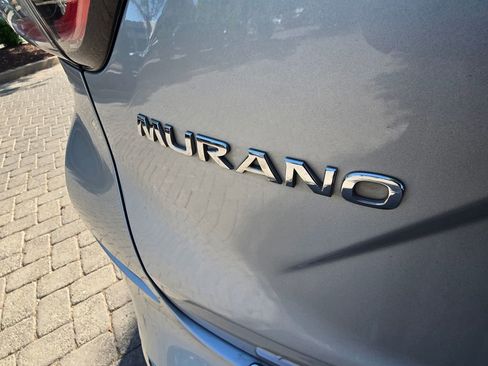 Used 2018 Nissan Murano SL w/ Moonroof Package FWD image 10