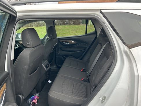 Used 2021 GMC Terrain SLE w/ Driver Convenience Package image 12