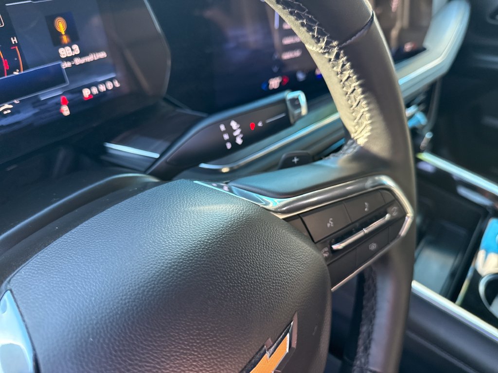 Used 2025 Chevrolet Tahoe LT AWD/4WD image 29