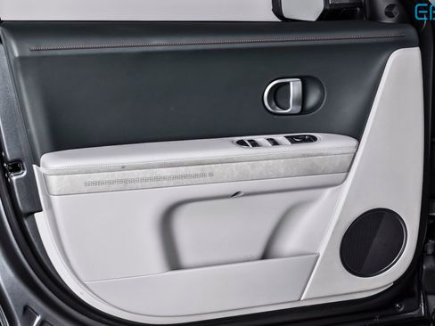 Used 2023 Hyundai Ioniq 5 SEL image 12