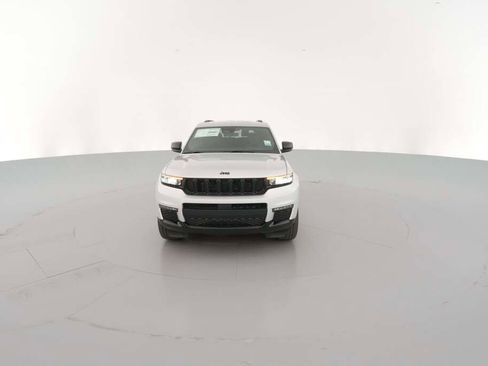 New 2025 Jeep Grand Cherokee L Limited w/ Black Appearance Package image 2