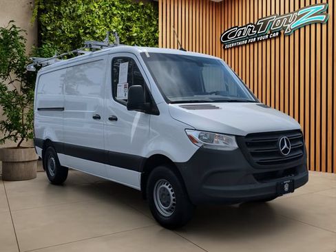 Used 2019 Mercedes-Benz Sprinter 2500 image 22
