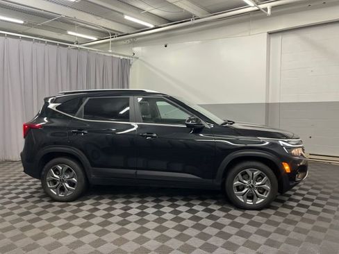 Certified 2024 Kia Seltos S image 4