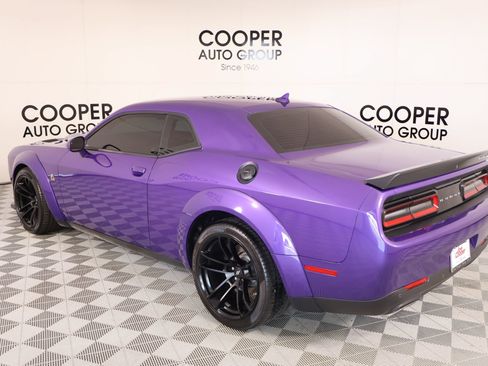 Used 2023 Dodge Challenger R/T Scat Pack RWD image 21